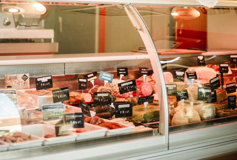 Boucherie Charcuterie traiteur La Belle Rouge Périgné (79), savoir-faire artisanale d'un maitre artisan