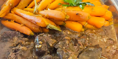 Plats ,préparés maison, traiteur plats mijotés ,à réserver pour le week-end ou toute la semaine en magasin - La Belle Rouge Périgné (79)